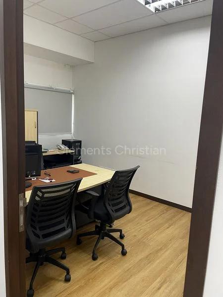 Light Industrial (B1) for Sale in  Gul Circle - Image 8